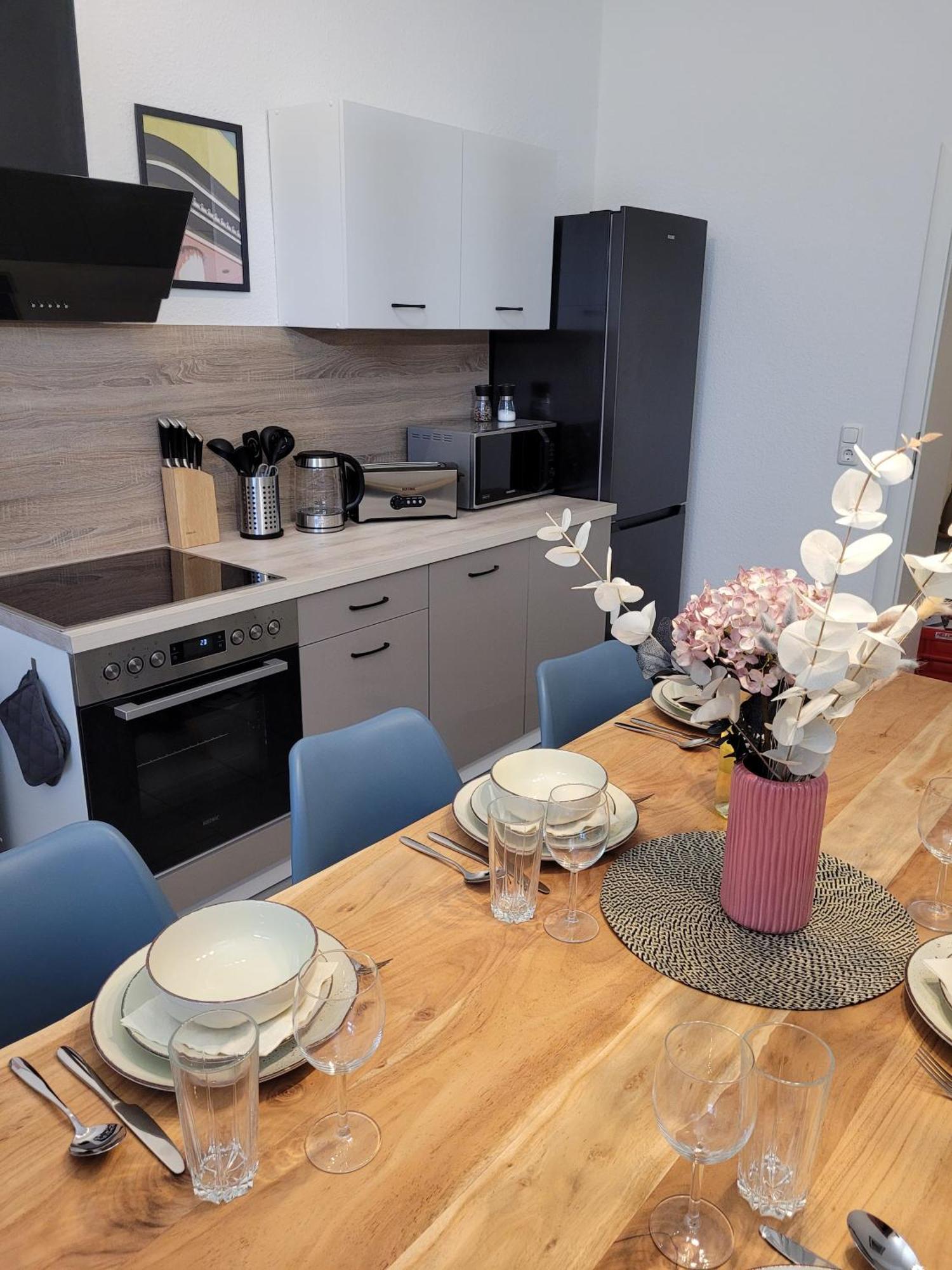 T21 - Apartment Direkt Im Zentrum Mit Parkplatz Хемніц Екстер'єр фото