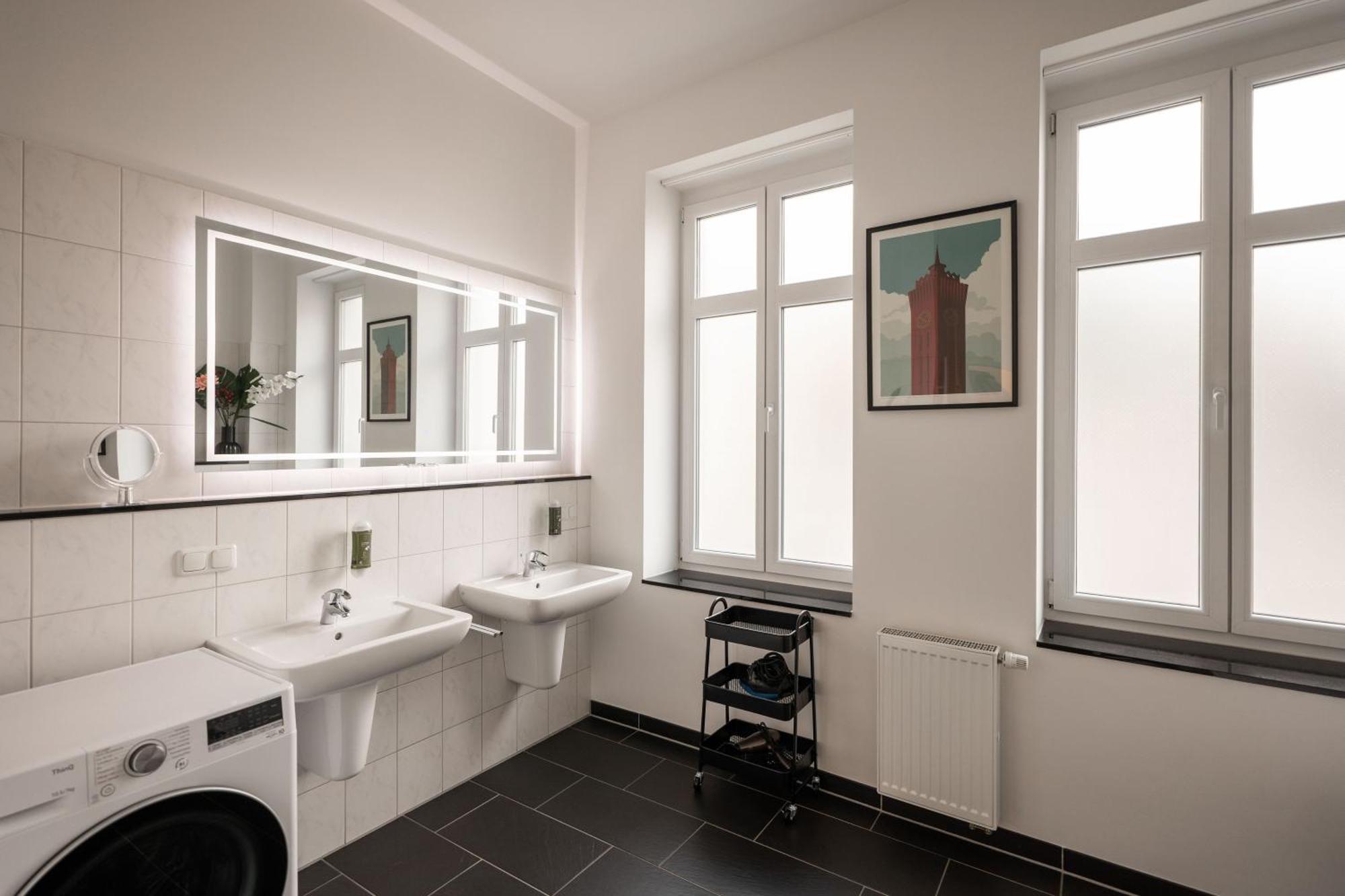 T21 - Apartment Direkt Im Zentrum Mit Parkplatz Хемніц Екстер'єр фото