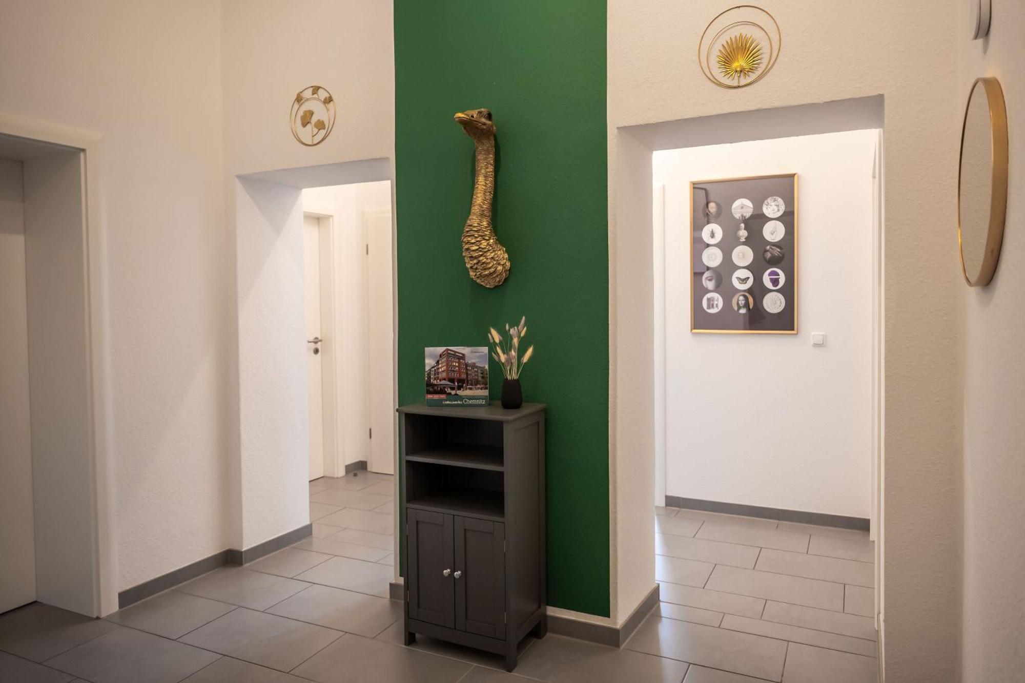 T21 - Apartment Direkt Im Zentrum Mit Parkplatz Хемніц Екстер'єр фото