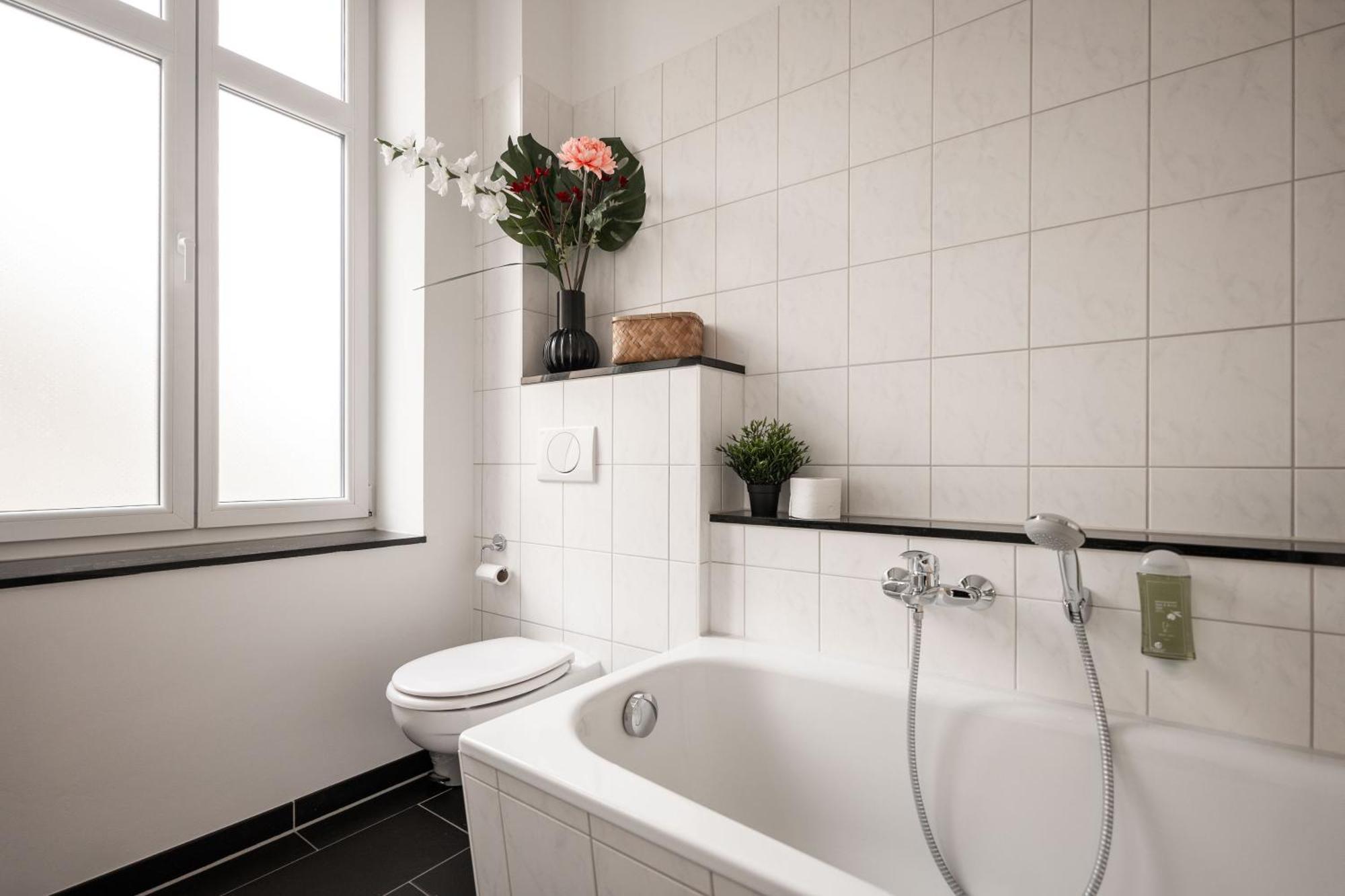 T21 - Apartment Direkt Im Zentrum Mit Parkplatz Хемніц Екстер'єр фото