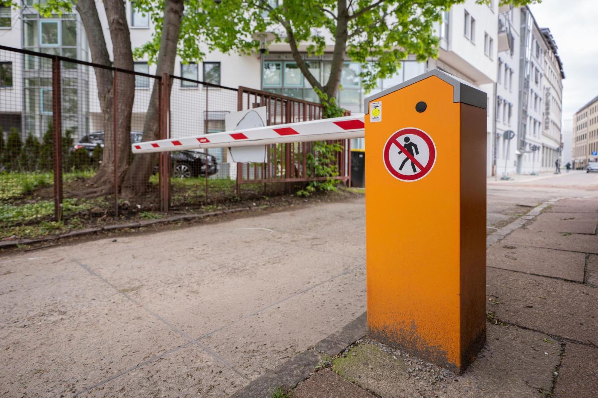 T21 - Apartment Direkt Im Zentrum Mit Parkplatz Хемніц Екстер'єр фото
