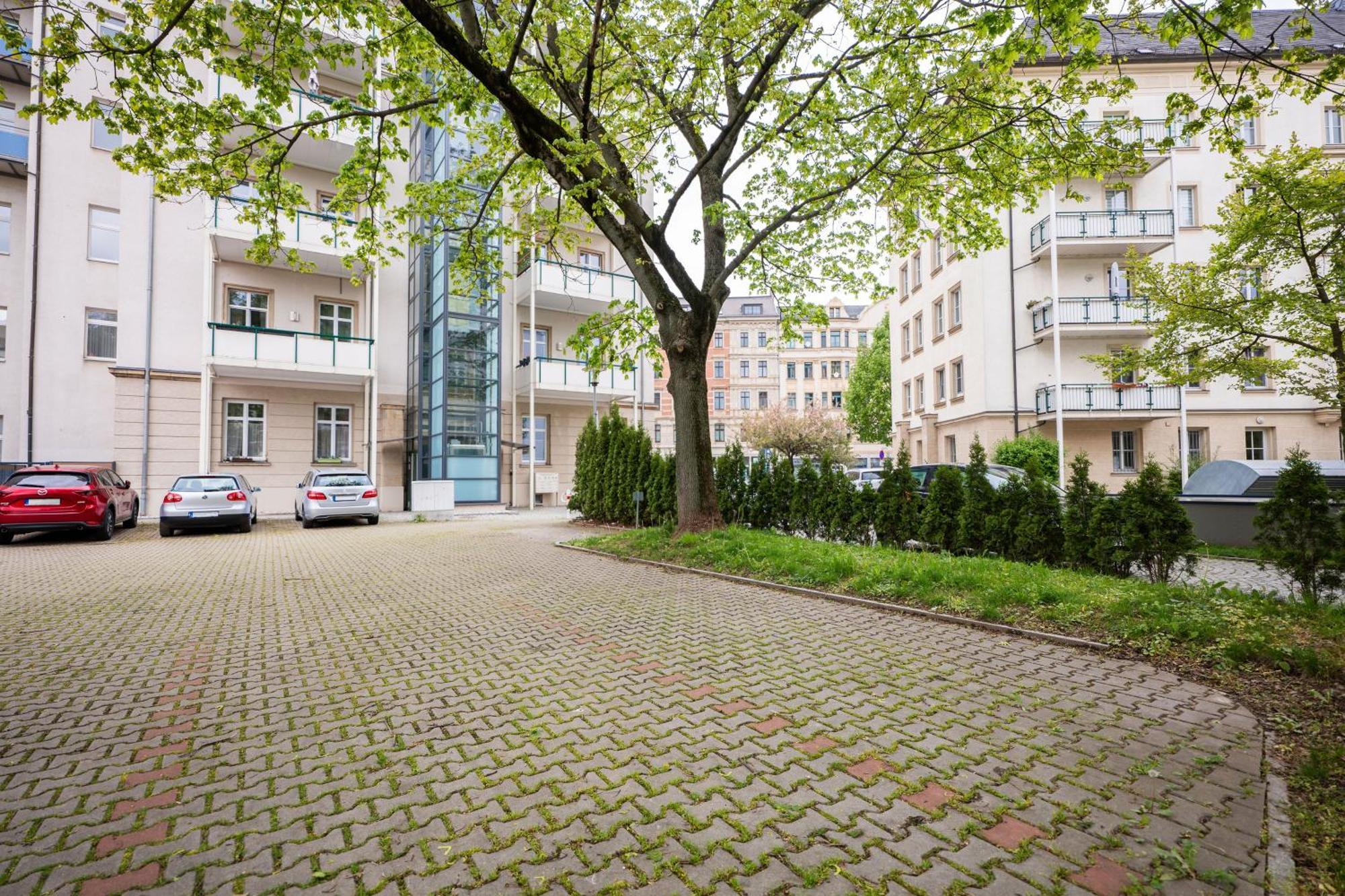 T21 - Apartment Direkt Im Zentrum Mit Parkplatz Хемніц Екстер'єр фото